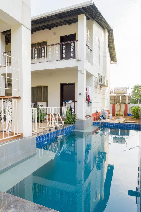 Marine Studios By Le Pension Stays Marmagao Exterior photo